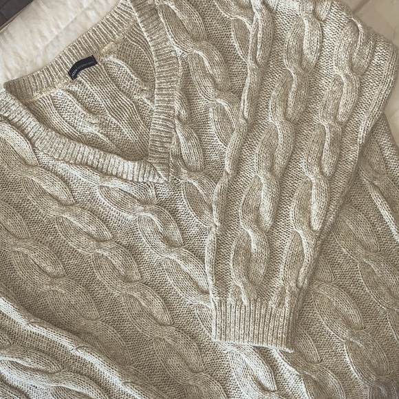 Moda International Sweaters - VINTAGE Victoria’s Secret Moda Intl Oatmeal Sweater